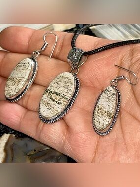 Cellular Ocean Jasper Crystal Pendant & Earrings Set